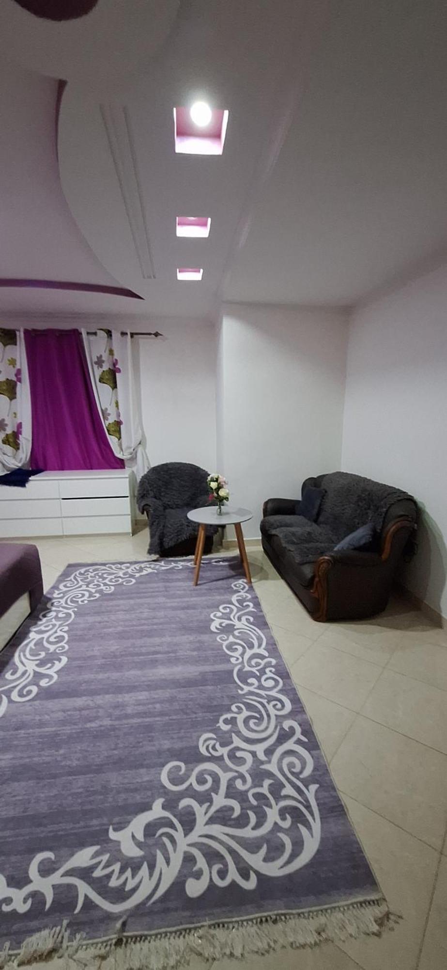 Super Cozy Apartment Лараш Екстериор снимка